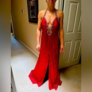 NWT Beyond Jovani Red Rhinestone Prom / Formal Gown size 4